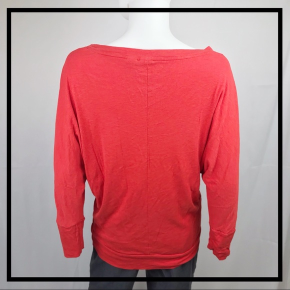 LUCY & LAUREL 3/4 Sleeve, Red Tee Size Large - Picture 3 of 4